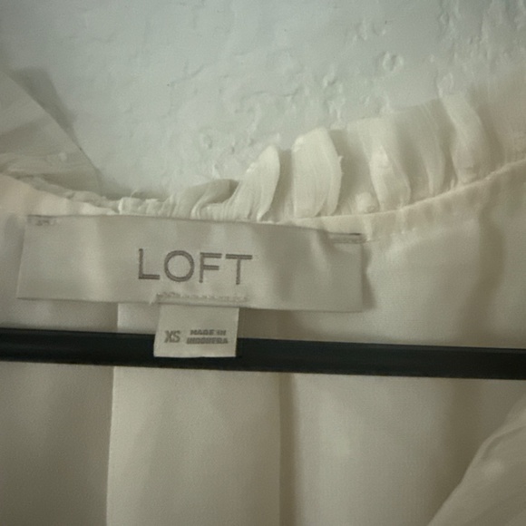 Loft XS Blouse - Picture 2 of 3